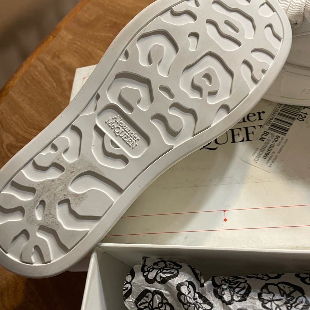 Alexander McQueen White Men's Sneakers - Picture 7 of 16